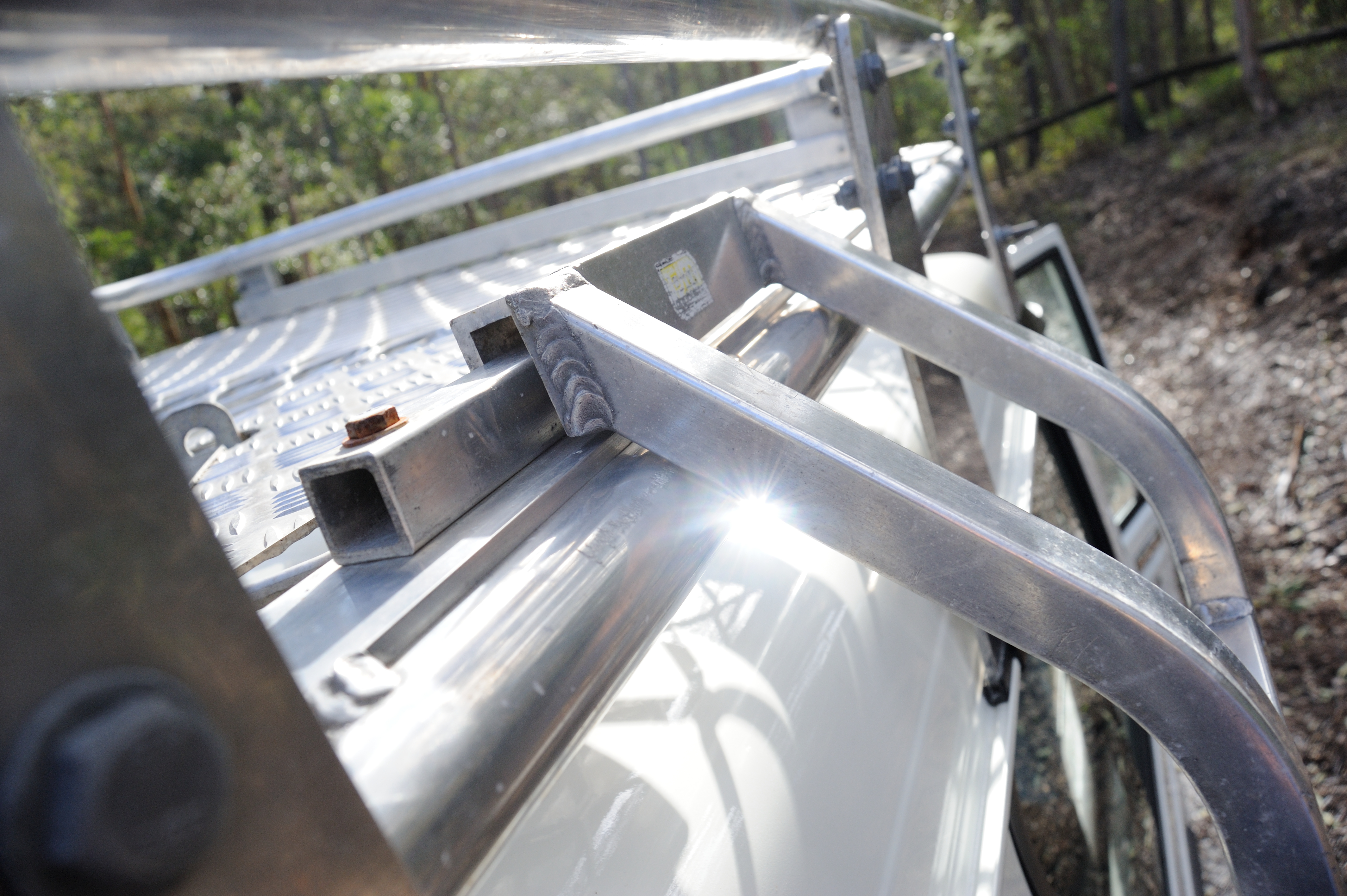 Side Ladder Hanging Rails